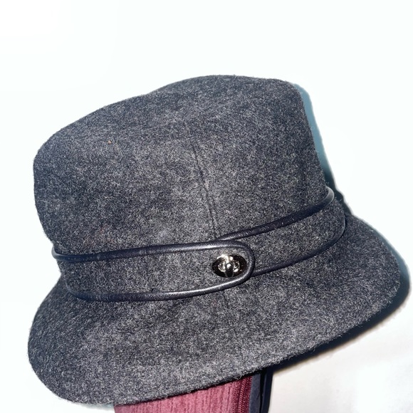 Coach wool blend bucket hat. It’s a beautiful slate gray color. - Picture 2 of 11